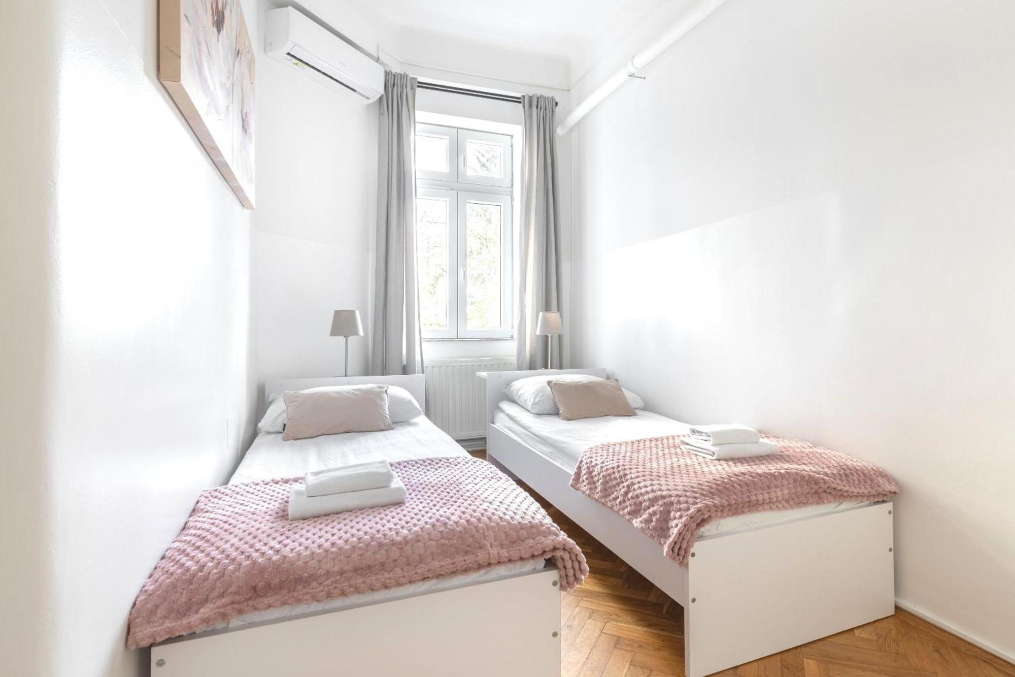 Center Pearl 3 - Prime Location! Apartment Zagreb