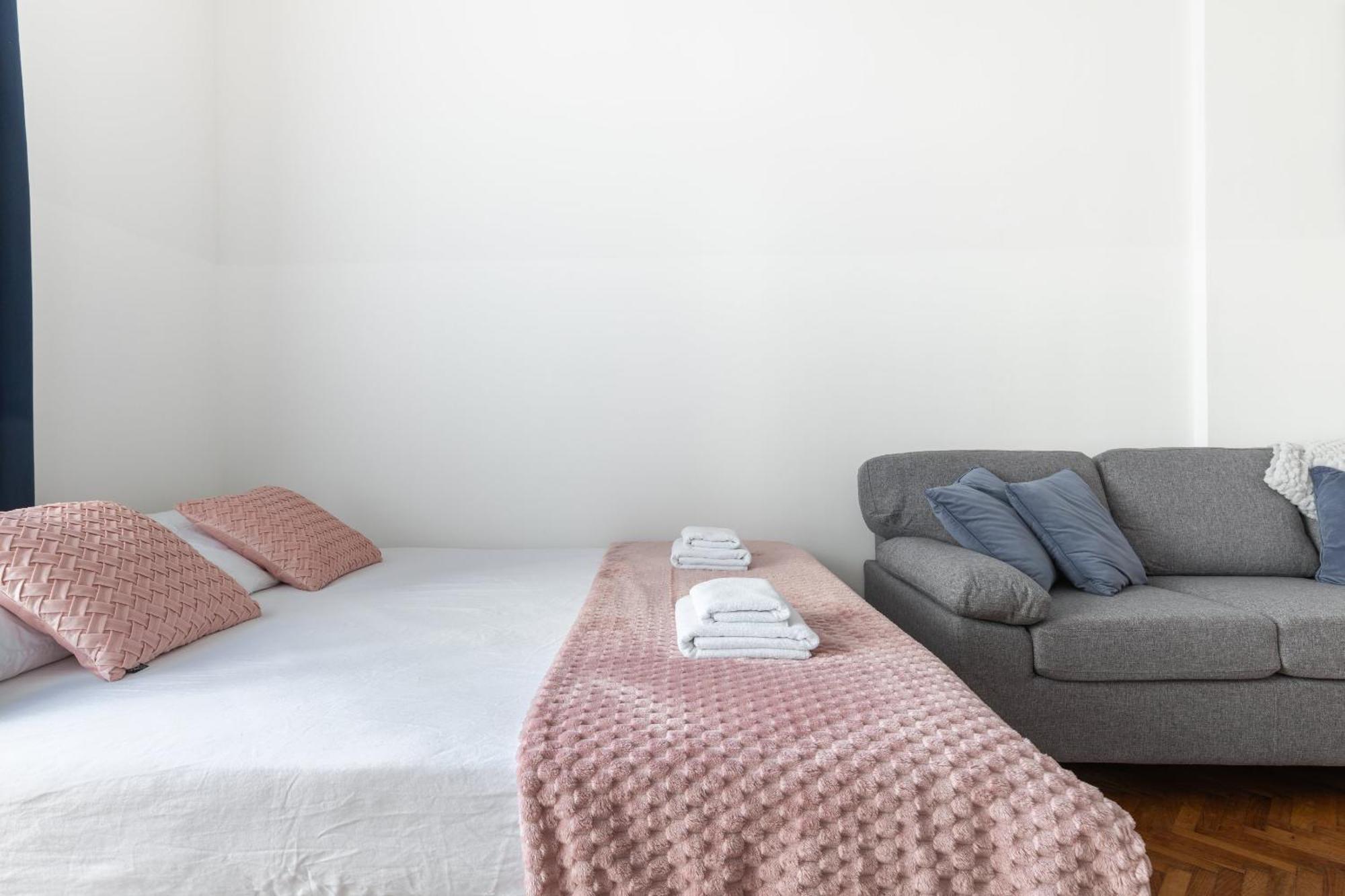 Center Pearl 3 - Prime Location! Apartment Zagreb